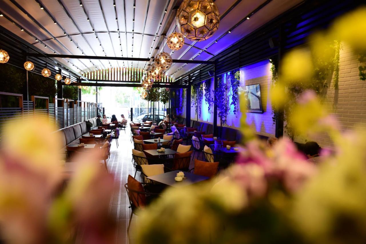 Hotel Comfort ติรานา ภายนอก รูปภาพ
